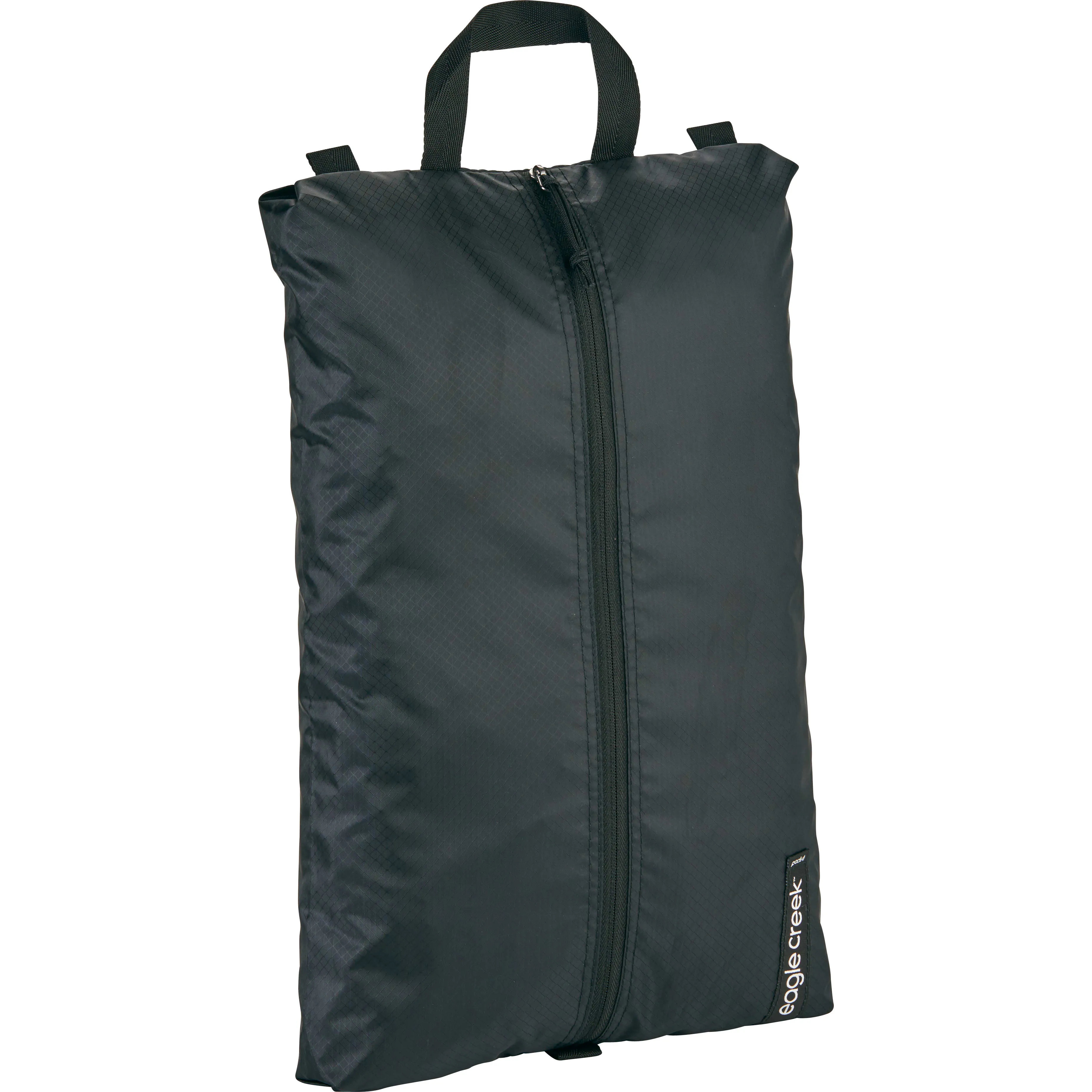 Eagle Creek Pack-It Isolate Shoe Sac Black | Buy Eagle Creek Pack-It Isolate Shoe Sac Black here | Outnorth